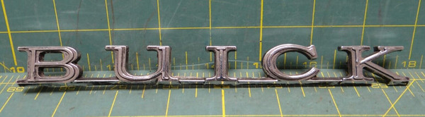 Buick Car Emblem Nameplate 8804099