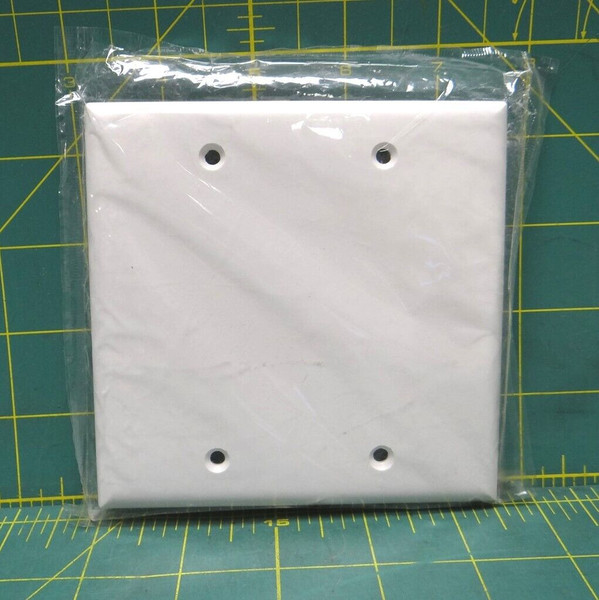 COOPER PJ82W WALLPLATE 2-GANG DUPLEX POLYCARBONATE MID-SIZE WHITE