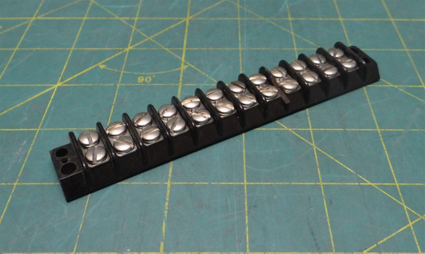 Marathon Double Row Barrier Marine Grade Terminal Block, 12 Position