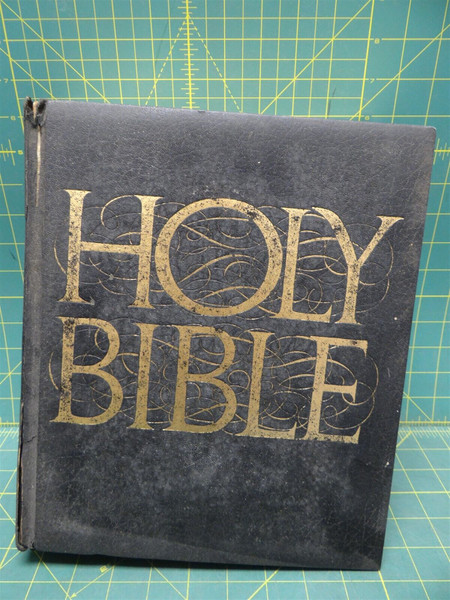 Holy Bible: King James Version, Family Heritage Edition