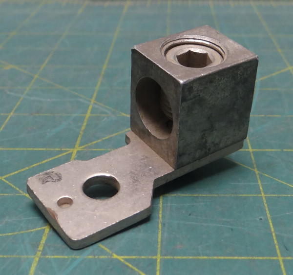 Box Set Screw Lug With Extender 250 MCM-6 Wire Gauge BA-250 230A CU7AL Aluminum