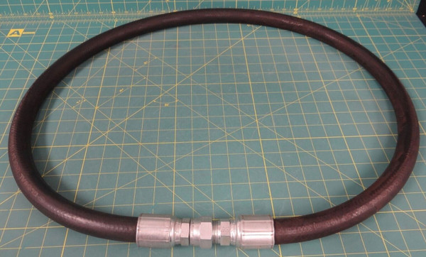 Global 12M3K 3/4" Hydraulic Hose w/ Gates Fittings 5-1/2 Ft Long 