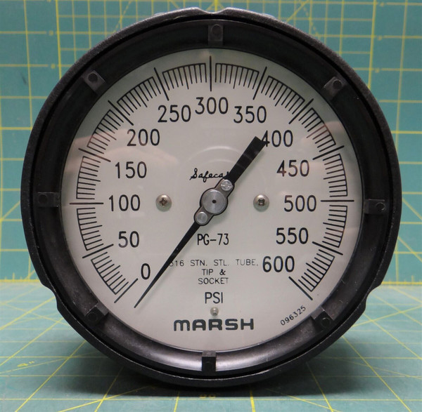 Marsh Instrument 4 1/2" Safecase Process Gauge 0-600 PSI 1/4" NPT Back Connect