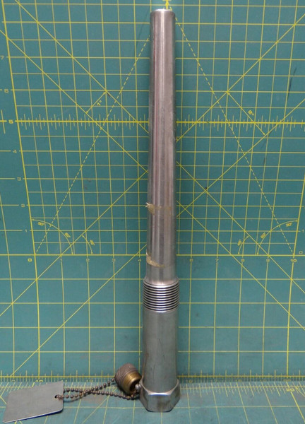 304 Stainless Steel Threaded Thermowell 1" NPT x 8.25" Insertion w/ Cap
