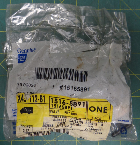 GM 15165891 Front Axle 4WD Actuator Valve for Chevrolet GMC and Oldsmobile