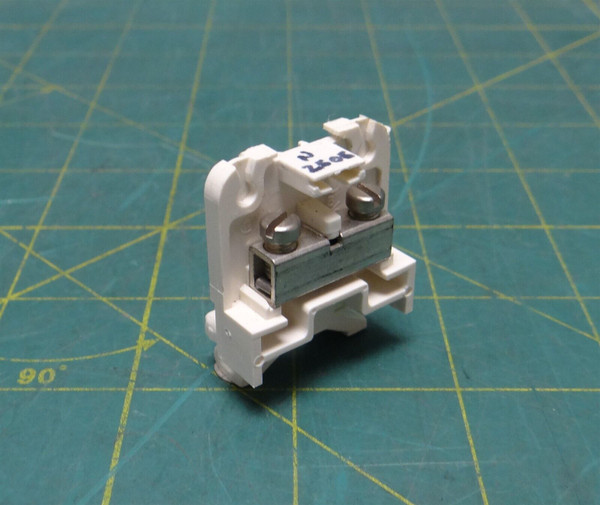 Marathon Special Products 3/8 Sectional Terminal Block, 1.25" Width, 1.5" Height