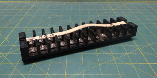 General Electric I83B4226 P-4 Marine Grade Terminal Block 12 Positions Pre-owned