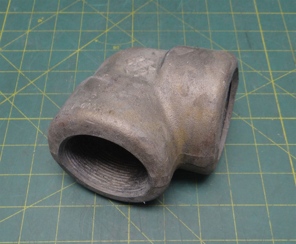 2" NPT 3000 Forged Steel B16 90° Elbow Fitting, 1NH, 4.25" Height 4.25" Length