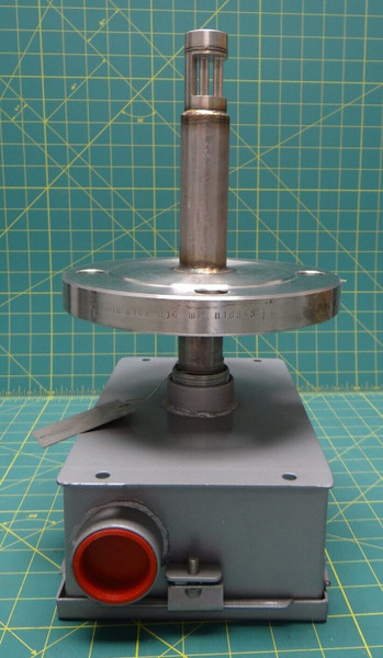 Fluid Components LT81 Transmitter w/ 3" 150 lb Flange 120VAC 