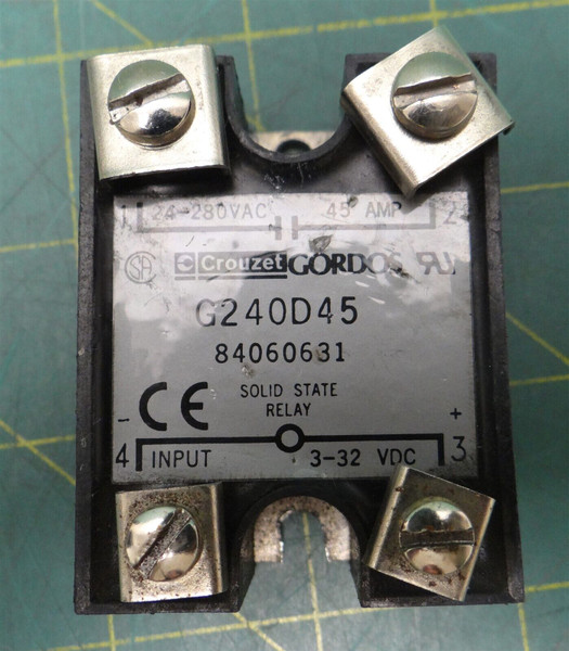 Crouzet Gordos Solid State Relay G240D45 84060631 45 Amps 3-32 VDC 24-280 VAC
