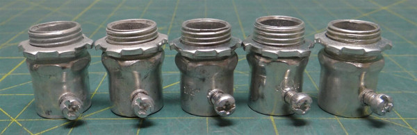 (Pack of 5) 1/2" EMT Zinc-plated Steel Set Screw Connector Conduit Fittings