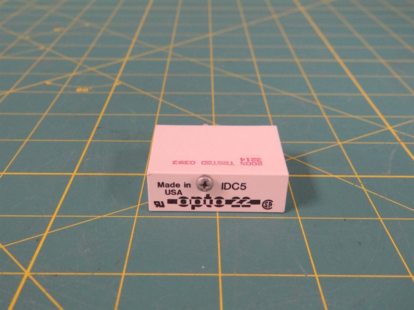 OPTO 22 IDC5 Solid State Relay - Accepts 10-32 VDC or 12-32 VAC 