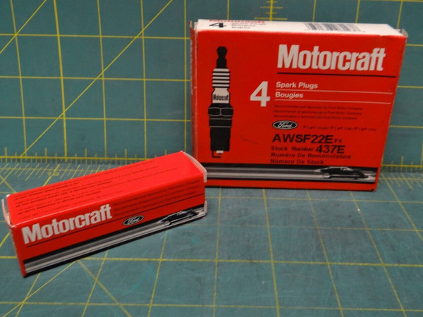 4 Pack Motorcraft 437E Spark Plugs AWSF22EF4 for Ford F53 Chassis V10 6.5L