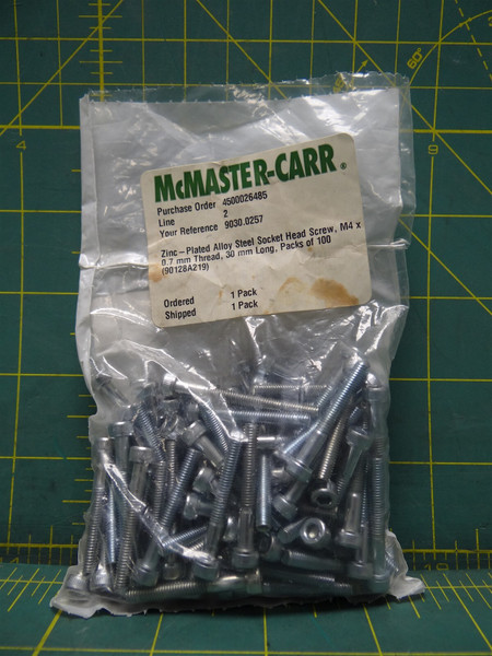(Qty: 100) M4x0.7mm, 30mm Length Zinc-Plated Allow Steel Socket Head Screw