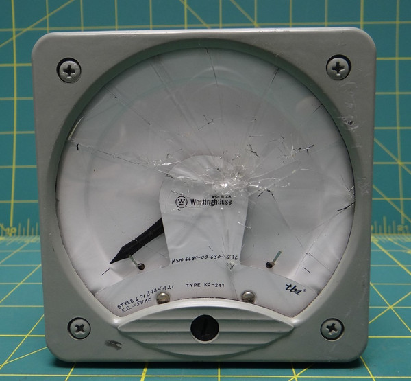 Westinghouse Type KC-241 Meter NSN 6680-00-630-4636, Blank Dial Shattered Window