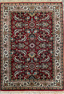 Herati Red/Ivory #132647 Herati Red/Ivory #132647