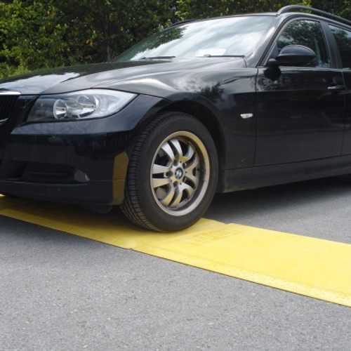 TRAFFIC-LINE HDPE Trench Cover - SWL 400kg - Polyethylene - Yellow with reflective strips