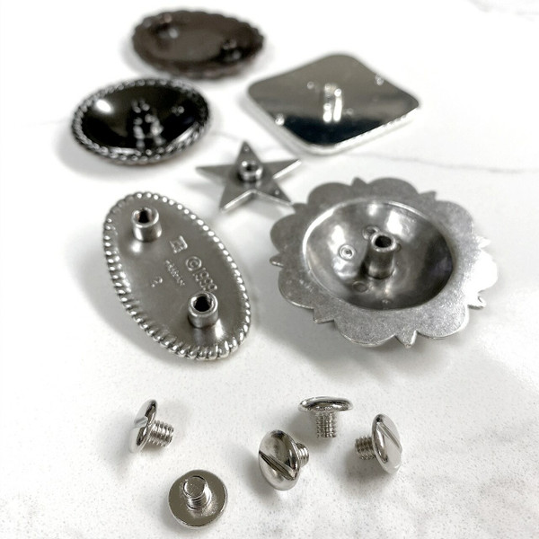 BS9306-2 COPPER 1-1/4" Copper Western Floral Horseshoe Engraved Berry Concho Screwback