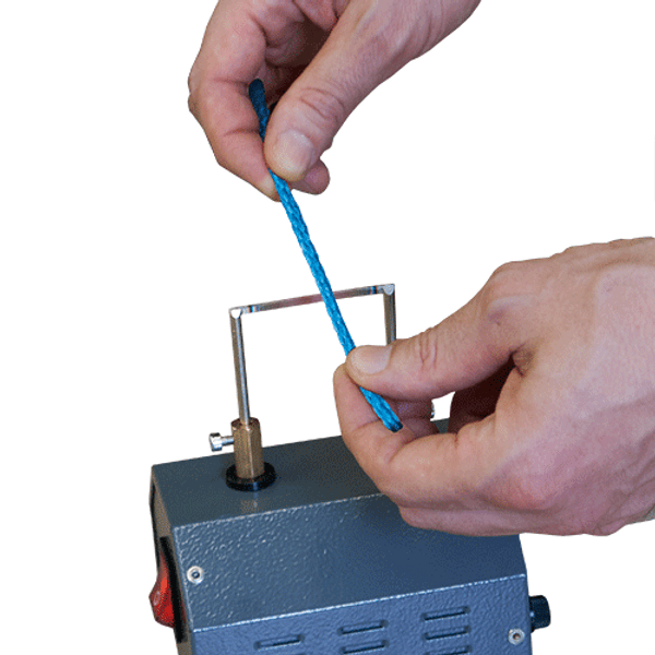 Wire cutting machine - ribbon cutting device