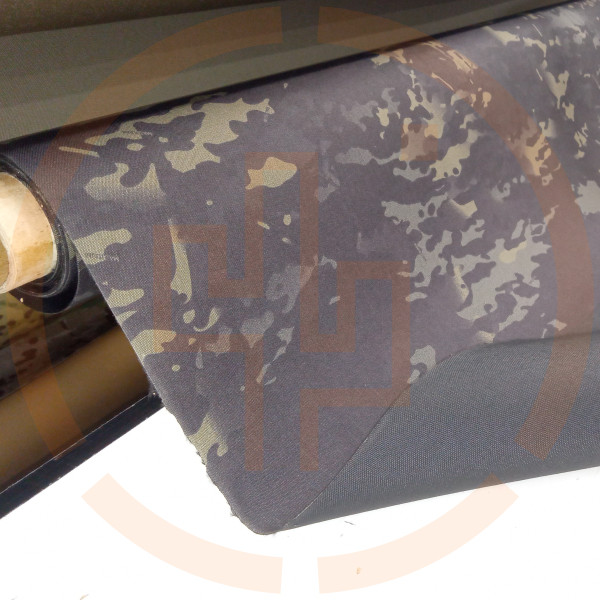 Multicam® Black - Squadron™ per ½ yard