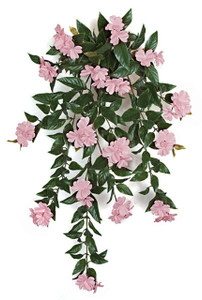 Pretty light pink Impatiens UV Rated 30" Vine Pretty light pink Impatiens UV Rated 30" Vine