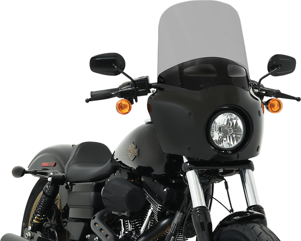 Memphis Shades Road Warrior Windshield Includes Vent Mep87612