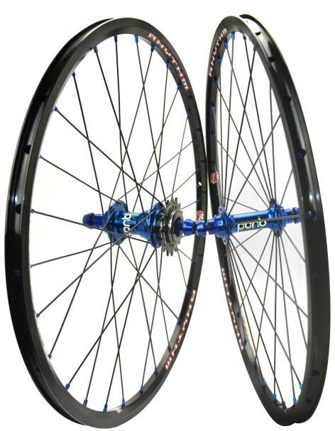 Crupi Rhythm Mini 24X1-1/8" Wheel Black/Bluee Quad Hub W/ 16 Cog 38054