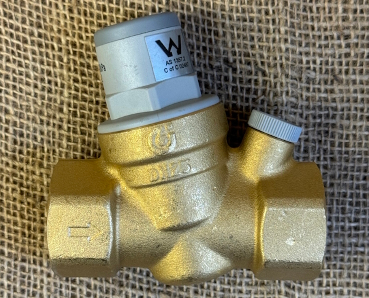 25mm brass Caleffi pressure reducing valve 2,000 kPa down to 100-600 kPa and it is adjustable and works with no-flow.