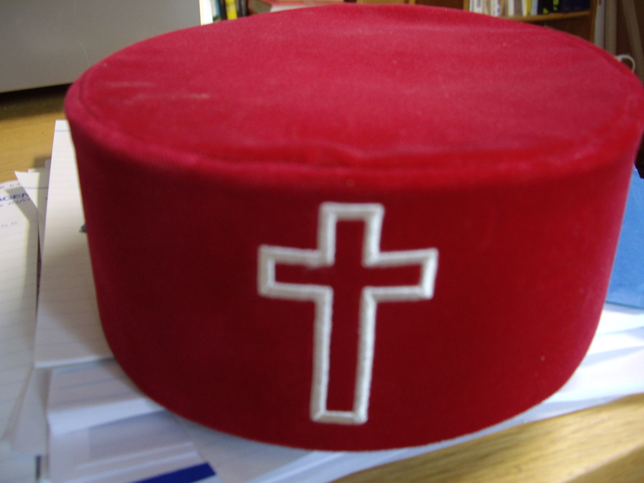 Vintage Commodore Templer hat costume red cross 19th c. Masonic Knights Templar Hat c.1800s | S16 Home main image 3