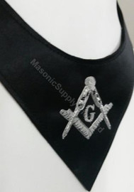 Masonic Cravat  Silver    Hand Embroidered 