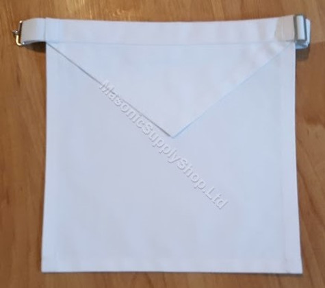 white cotton apron