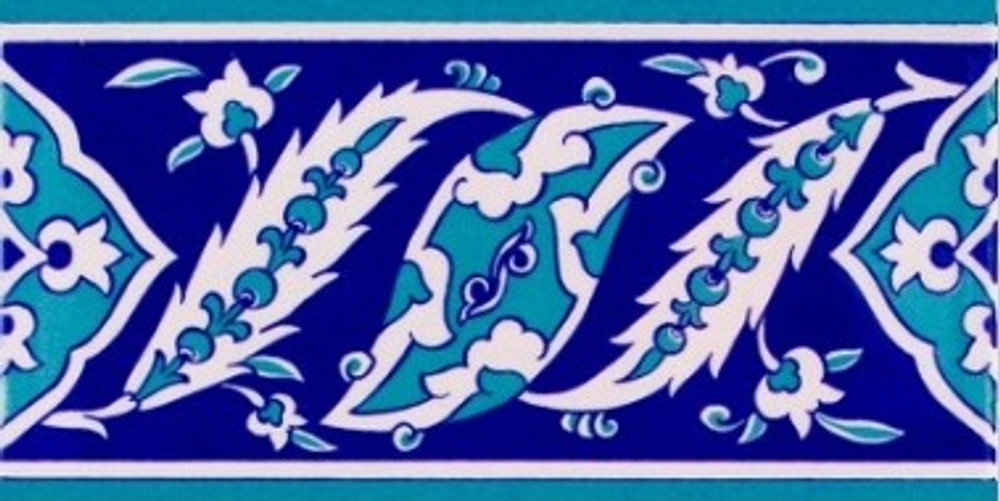 Regal Leaf Border Tile