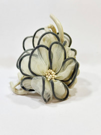 Girls Retro Mesh Flower Hair Clip HC2503437