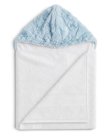 White / Luxe Sky Blue Towel