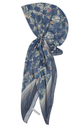 Slate Bloom Tichel