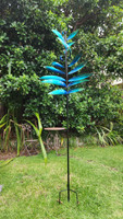 BLUE FEATHER WINDSPINNER - HHF3993