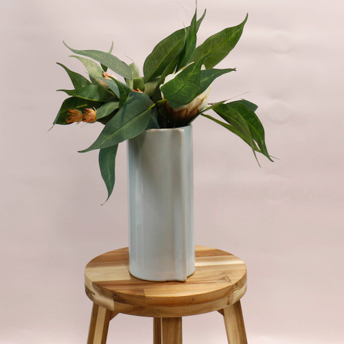 PALE BLUE VASE - SY080