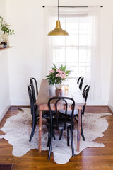 SOLID HARDWOOD FLOORING OR ENGINEERED FLOORING?