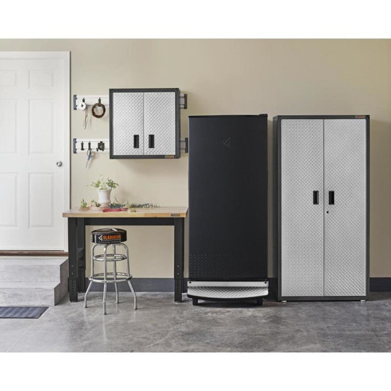 Gladiator® 17.8 Cu. Ft. (0.50 m³) All Refrigerator GARF30FDGB