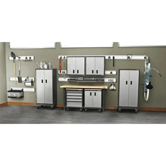 Gladiator® Premier Pre-Assembled 30" (76.2 cm) Wall GearBox GAWG302DRG