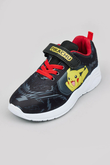 Pokémon Shelstad Trainer