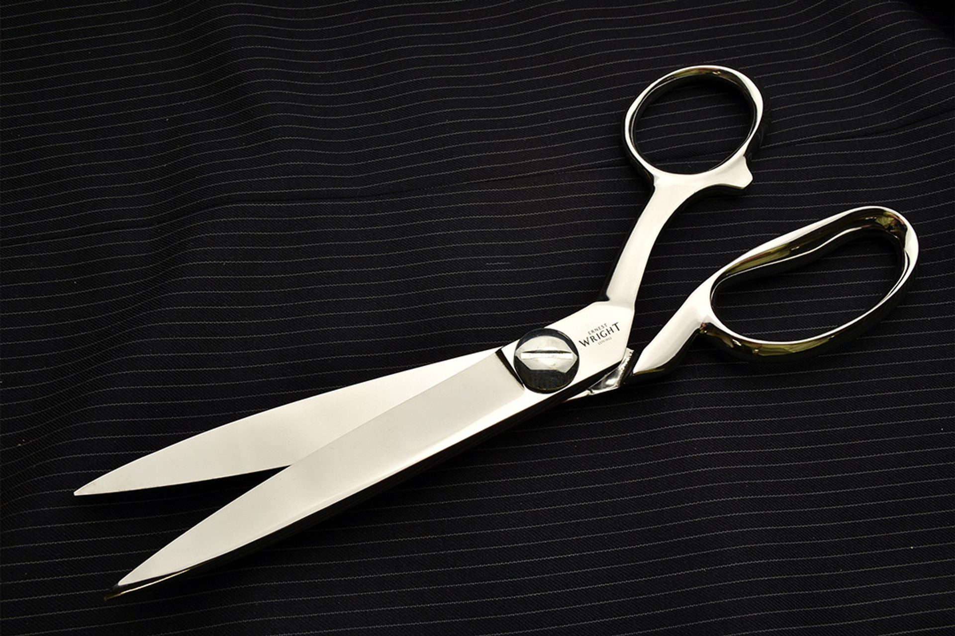 Ernest Wright 10 Tailor Shears - Carbon Steel – Bernal Cutlery