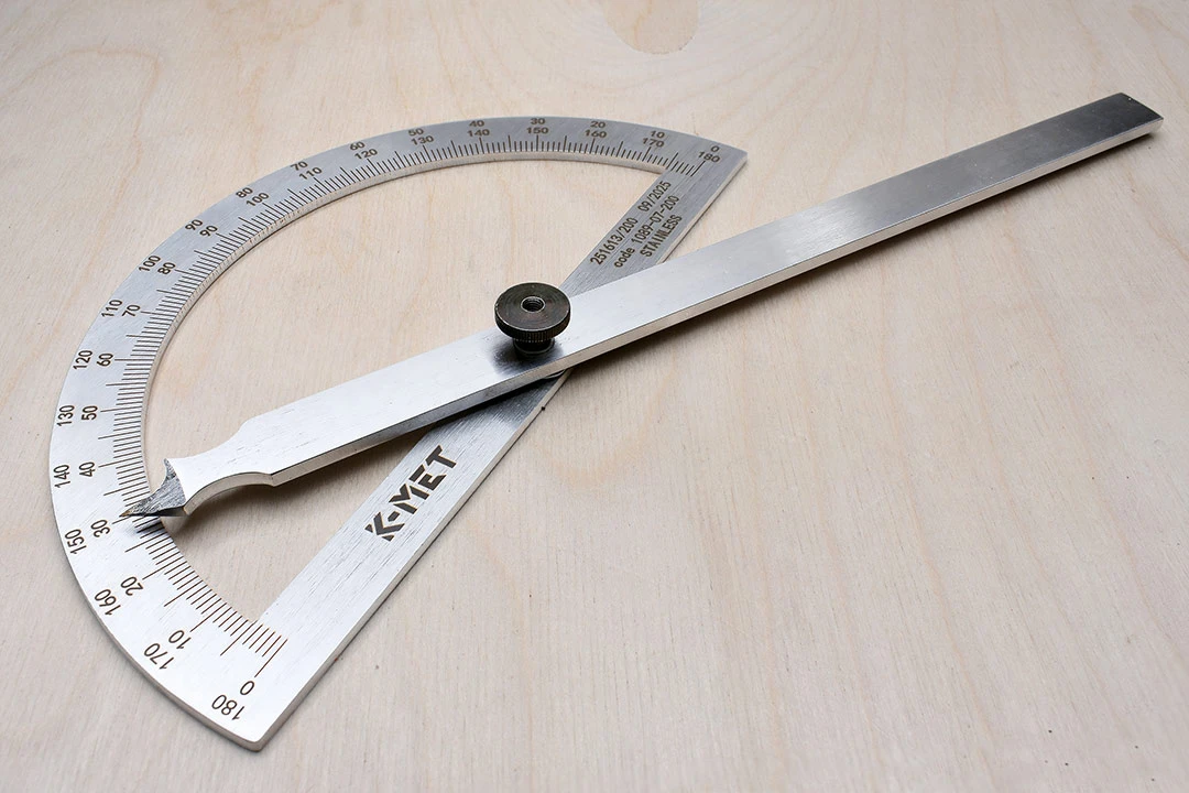 K-MET Engineers Protractor 0-180 deg | Workshop Heaven