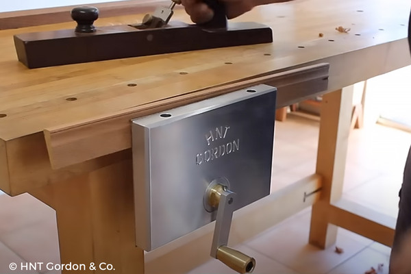 HNT Gordon Non-Racking Front Vice with Dog Holes Made in Australia ...