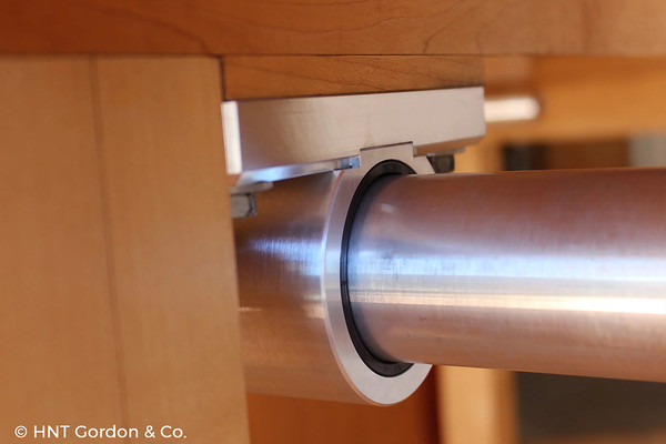 HNT Gordon Non-Racking Wide Jaw Front Vice with Dog Holes | Made in ...