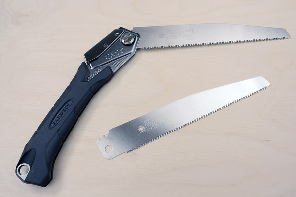 gyokucho cast 200 multipurpose folding saw with additional fine tooth blade