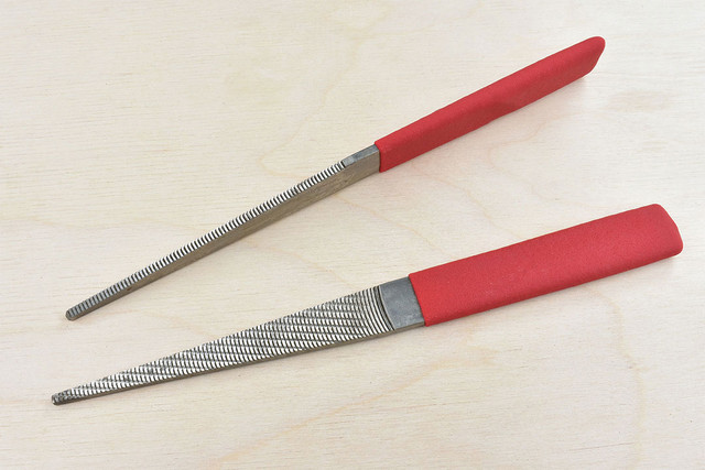 Iwasaki Carving File | Crank Half Round 205mm