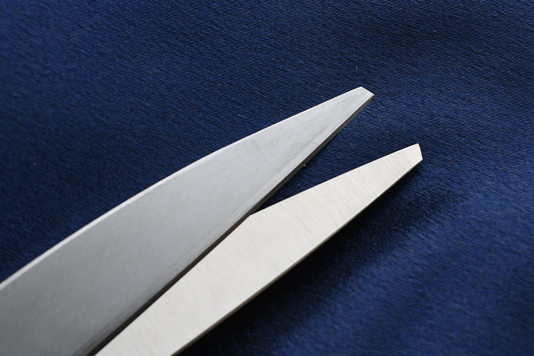 Doukan Japanese Tailor Scissors 240mm - Right Handed