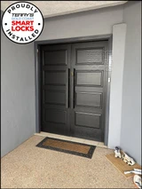McGrath Grange Entrance Pull Handle with Smart Lock