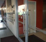 Zanda Omega Offset Pull Handle 400mm Centres - Face Fixed - 600mm Overall